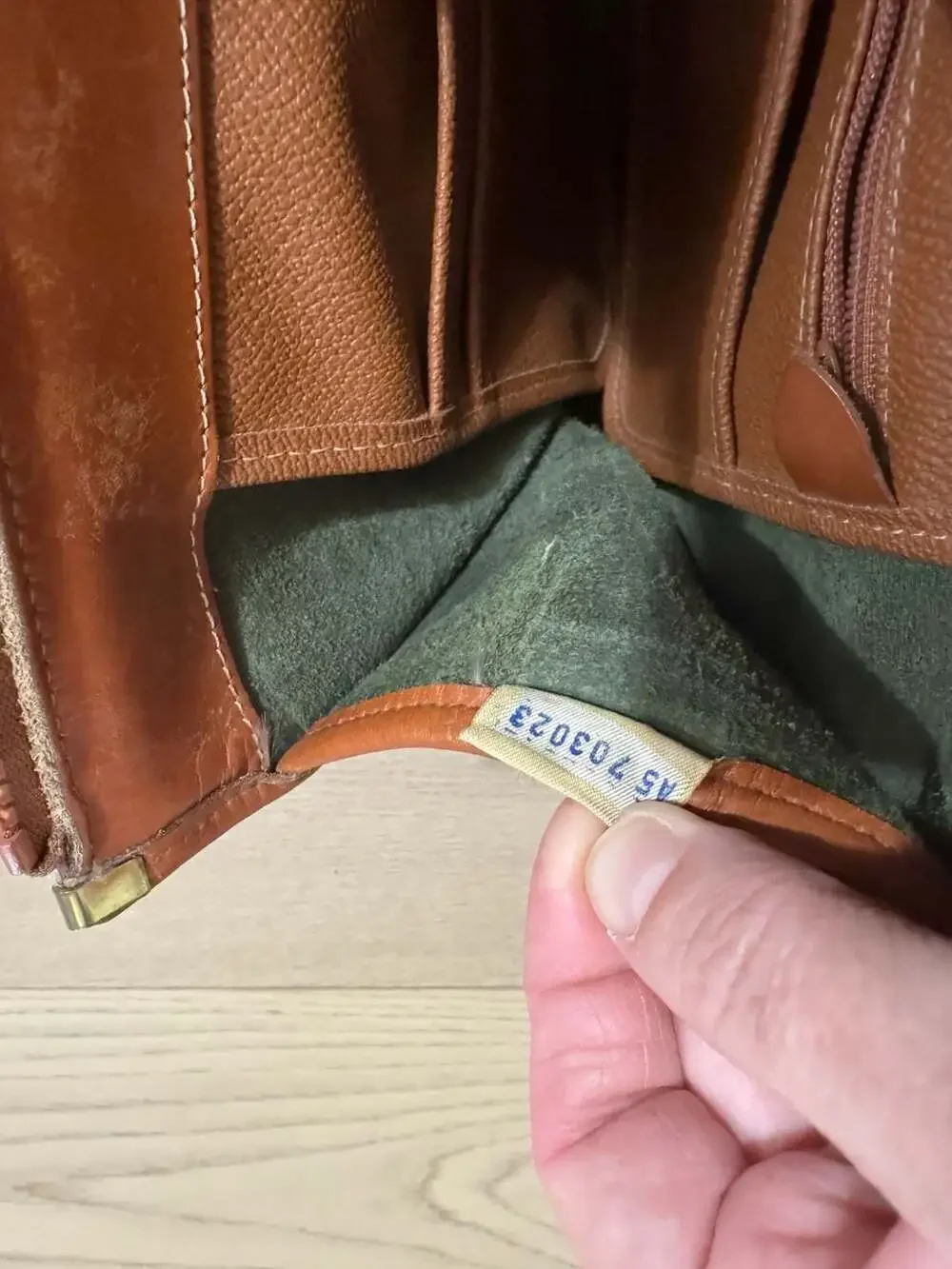 Vintage Dooney & Bourke All-Weather Leather Satchel Bag Green and Tan - Picture 15 of 15